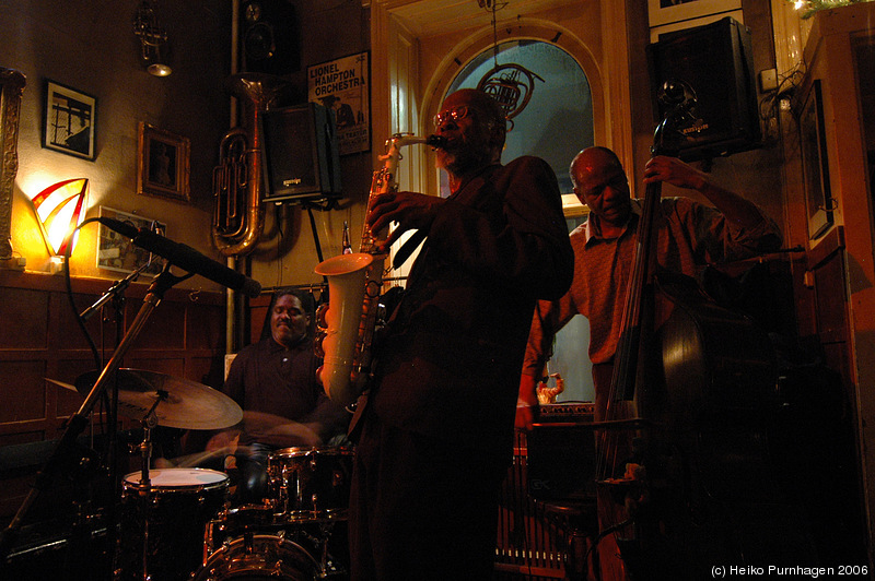 Charles Gayle Trio @ Glenn Miller Café, Stockholm 2006-02-12 - dsc_6508.jpg - Photo: Heiko Purnhagen 2006