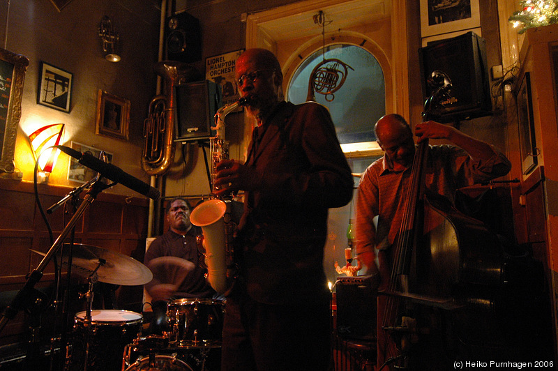 Charles Gayle Trio @ Glenn Miller Café, Stockholm 2006-02-12 - dsc_6514.jpg - Photo: Heiko Purnhagen 2006