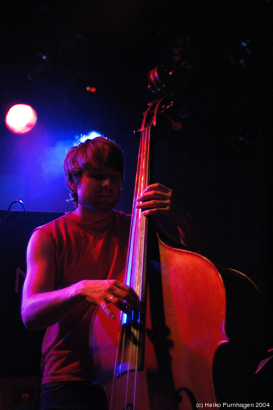 Wibutee (band) - Jazzland Sessions @ Blå, Oslo 2004-12-03 - dsc_3697.jpg - Photo: Heiko Purnhagen 2004