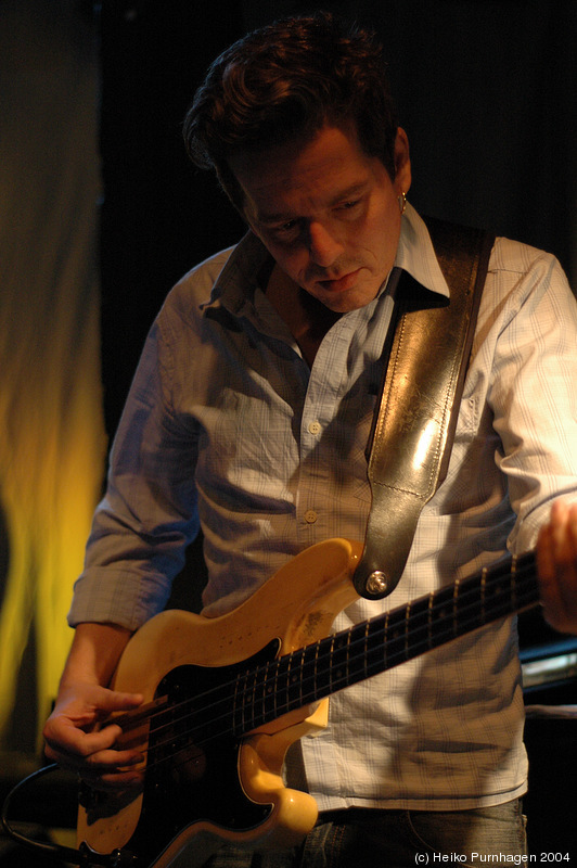 Torun Eriksen (band) - Jazzland Sessions @ Blå, Oslo 2004-12-04 - dsc_3841.jpg - Photo: Heiko Purnhagen 2004