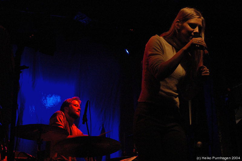 Torun Eriksen (band) - Jazzland Sessions @ Blå, Oslo 2004-12-04 - dsc_3875.jpg - Photo: Heiko Purnhagen 2004