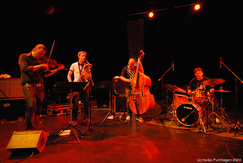 Ingebrigt Håker Flaten Quintet @ Nattjazz, Bergen 2006-05-28 - dsc_2434.jpg - Photo: Heiko Purnhagen 2006