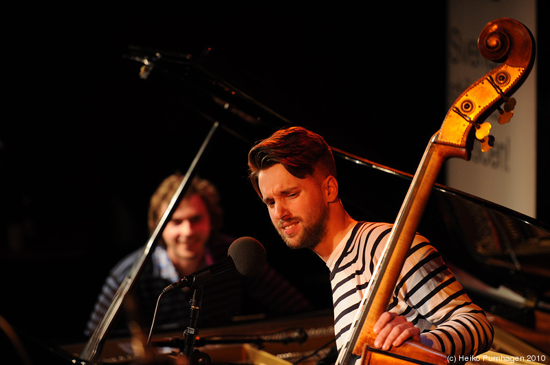 Swedish Jazz Celebration 2010 @ Fasching, Stockholm 2010-04-14 - Lindberg/Ording/Fernqvist Trio (Mattias Lindberg p, Ulrik Ording dr, Niklas Fernqvist b) - Photo: Heiko Purnhagen 2010