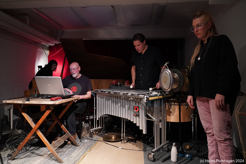 Paul Vogel & Company @ Khimaira, Stockholm 2024-11-19 - dscv5961.jpg - Photo: Heiko Purnhagen 2024